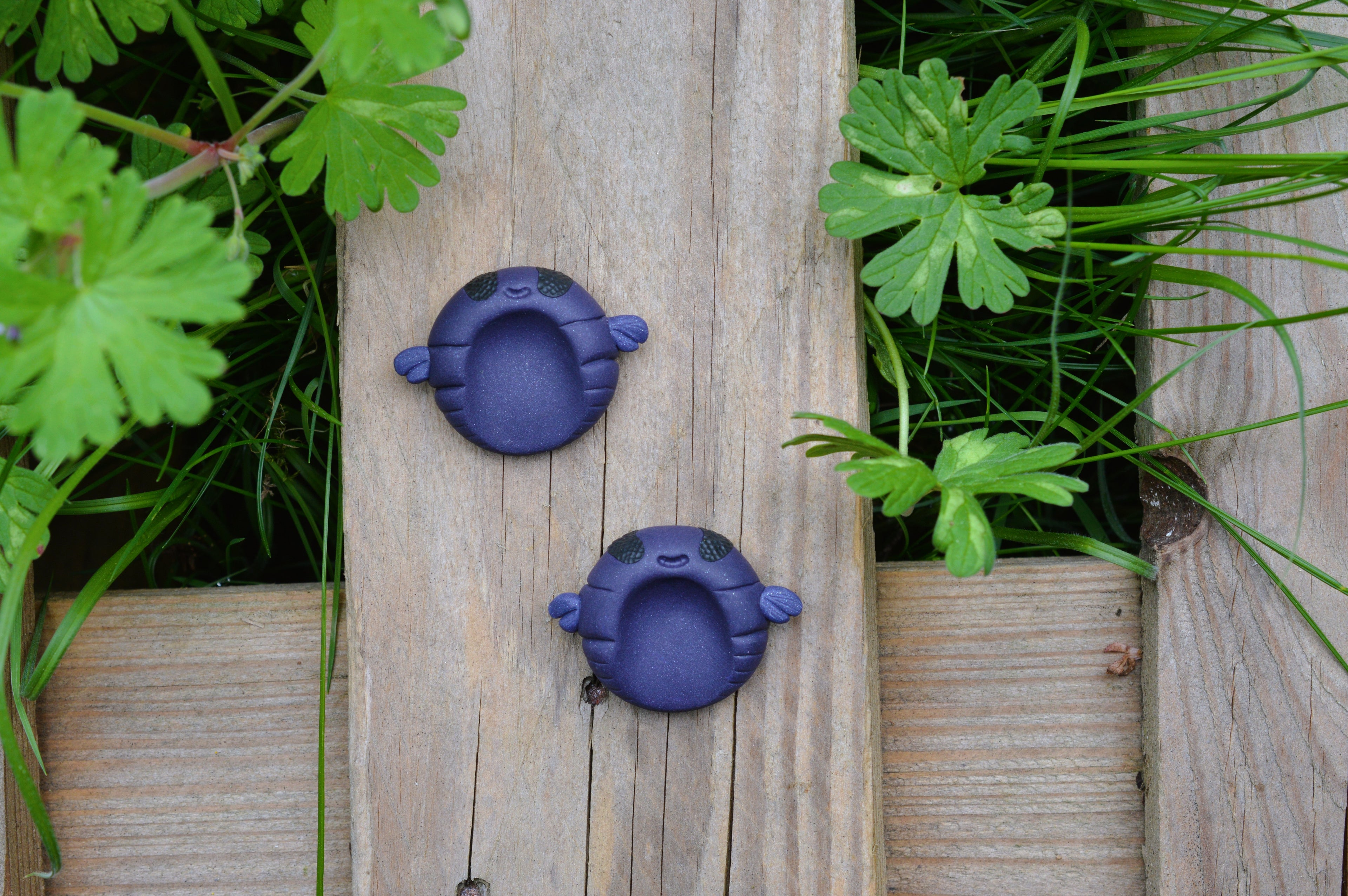 Worry Stone Blauschwarze Holzbiene