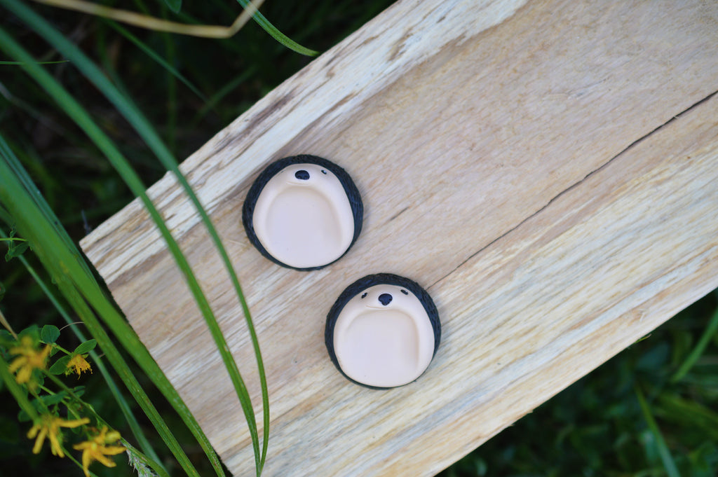 Worry Stone Braunbrustigel