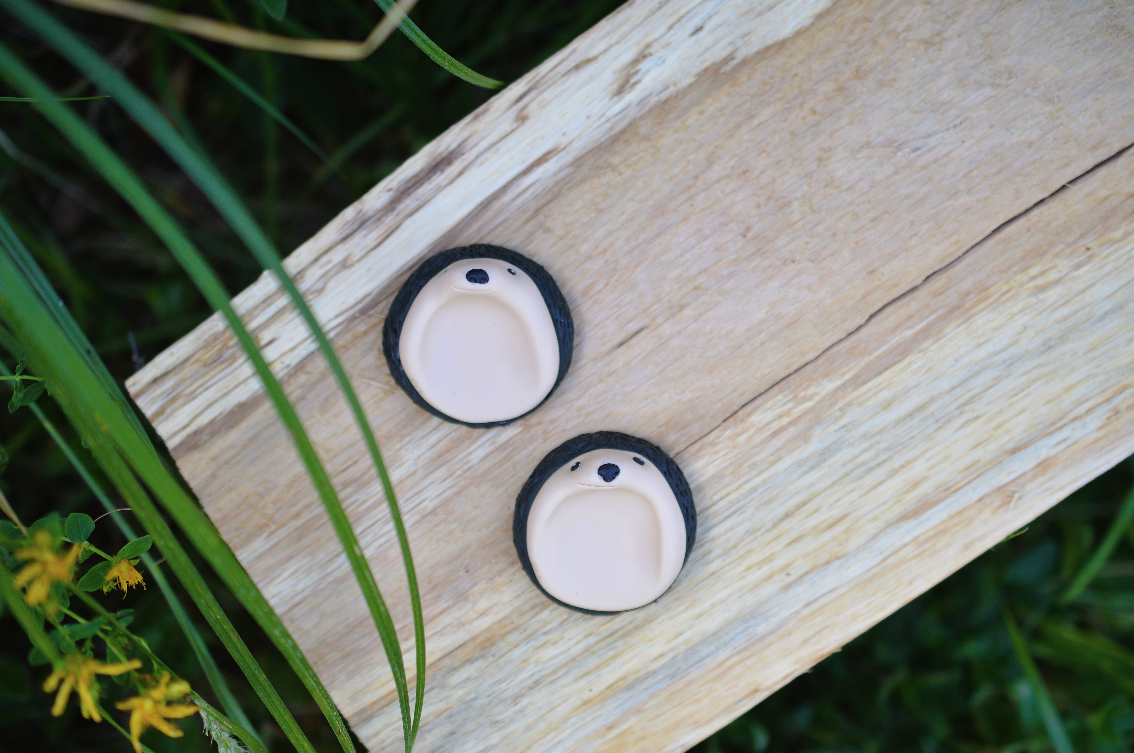 Worry Stone Braunbrustigel