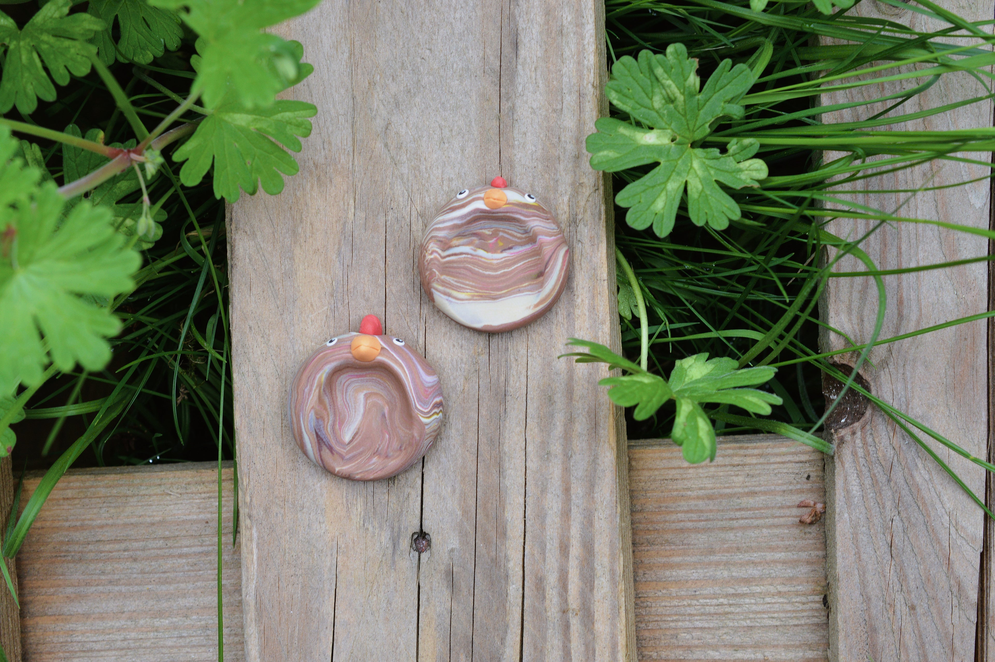 Worry Stone Haushuhn